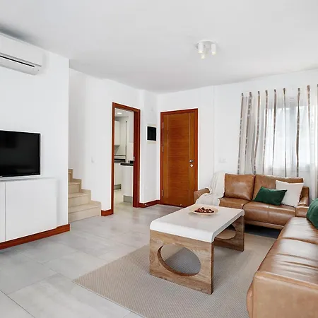 Khaleesi Villa *
